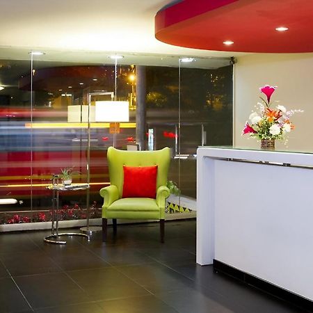 Hotel Silver Javeriana By Hospedium ボゴタ エクステリア 写真