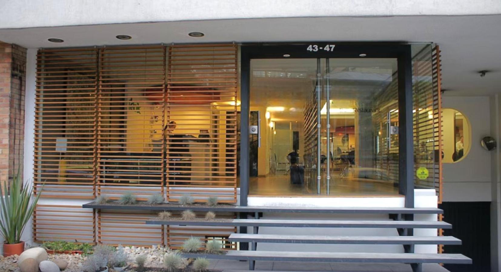 Hotel Silver Javeriana By Hospedium ボゴタ エクステリア 写真